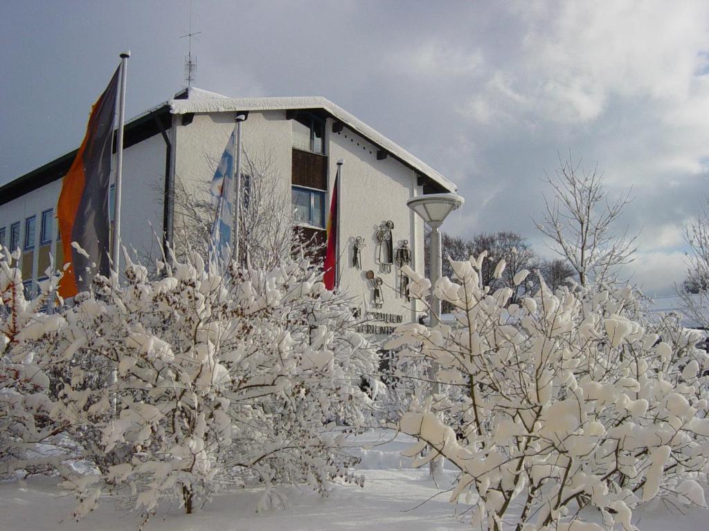 טייסנדורף Haus Chiemgau - Kolping-Familienhotel מראה חיצוני תמונה