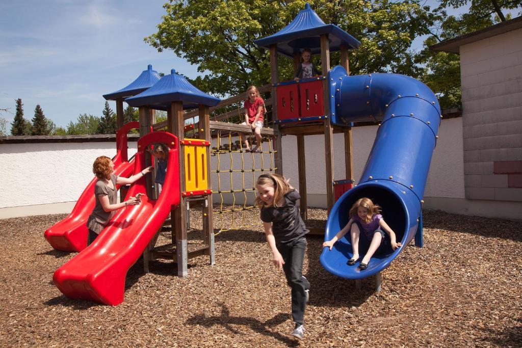 טייסנדורף Haus Chiemgau - Kolping-Familienhotel מראה חיצוני תמונה
