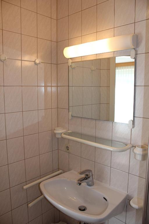טייסנדורף Haus Chiemgau - Kolping-Familienhotel חדר תמונה